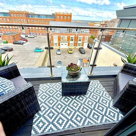 The Penthouse Margate, Balconies, Sea View, Gated Parking, Air Con! Leilighet Eksteriør bilde