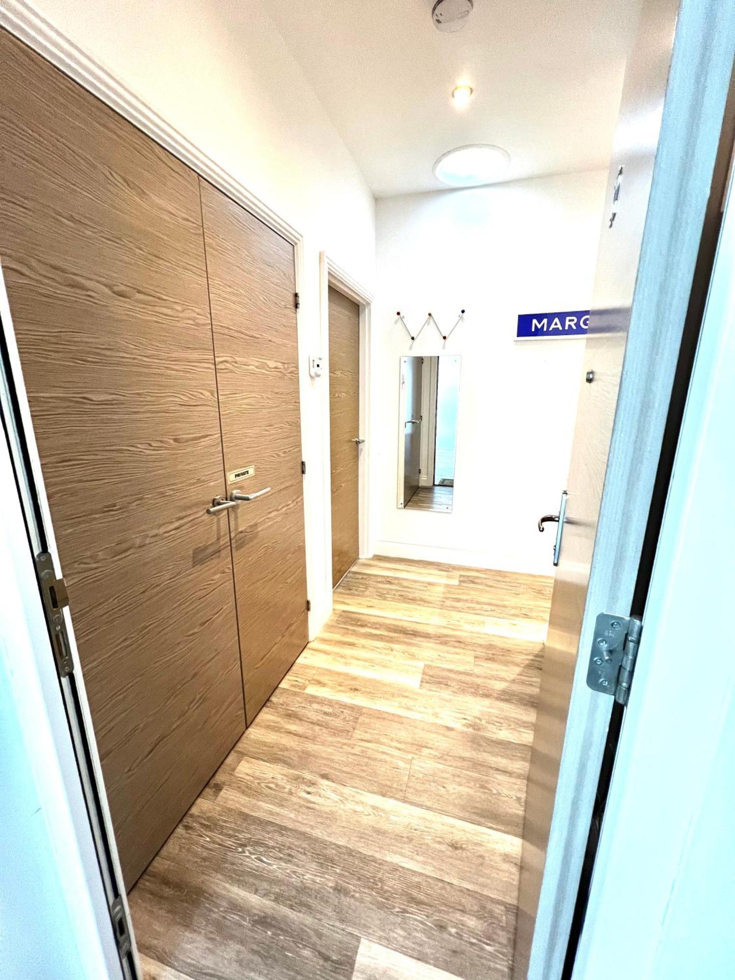 The Penthouse Margate, Balconies, Sea View, Gated Parking, Air Con! Leilighet Eksteriør bilde